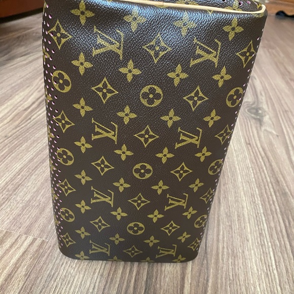 A98- 💯 % authentic Louis Vuitton Boston speedy bag - Picture 9 of 16